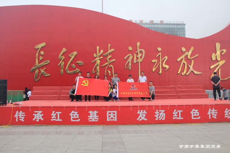 �T���L��