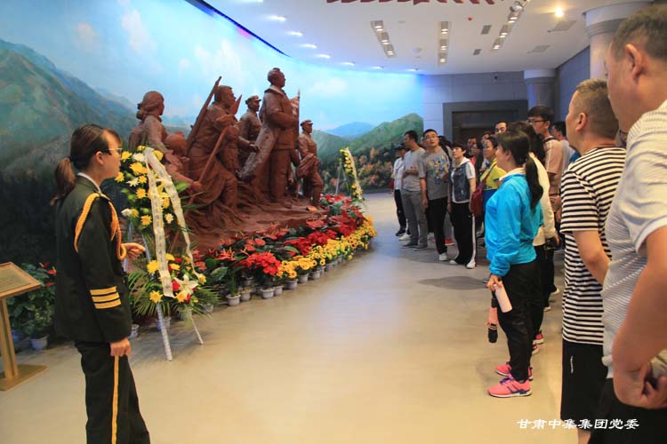 �T���L��