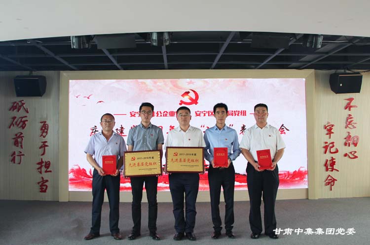 �T���L��